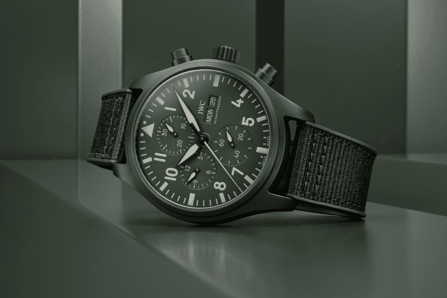 Woodland Ref. IW389106: The Green Gorgeous
